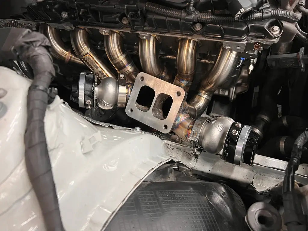 B58 Gen1 BMW F-Chassis Turbo Kit with Tubular Manifold by DOC Race